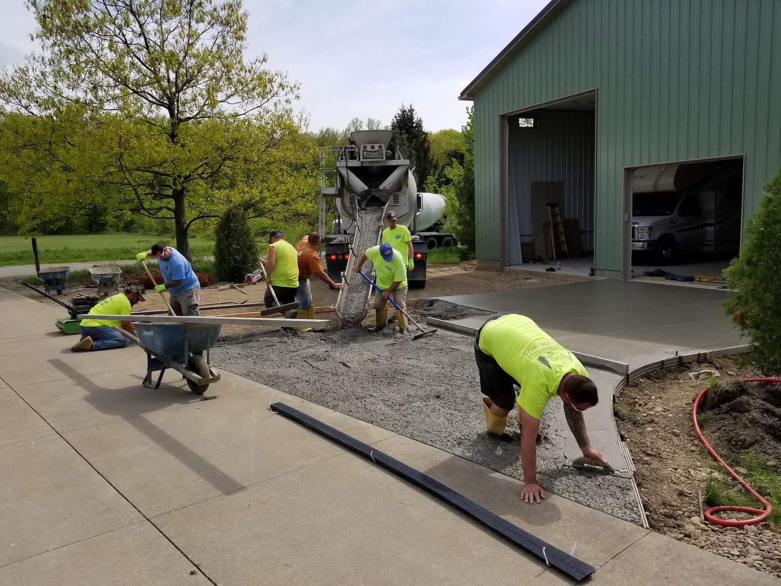 Gene Laughner's crew pouring a concrete driveway in Erie, PA